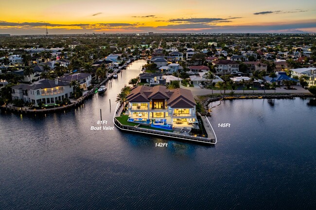 Building Photo - 2934 NE 8th Ave