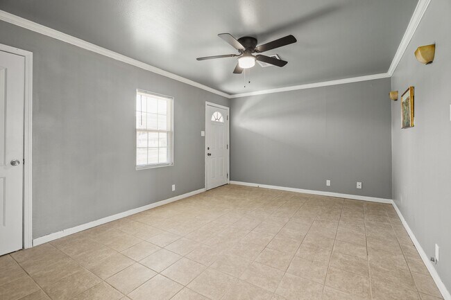 Building Photo - 3209 Chestershire Dr