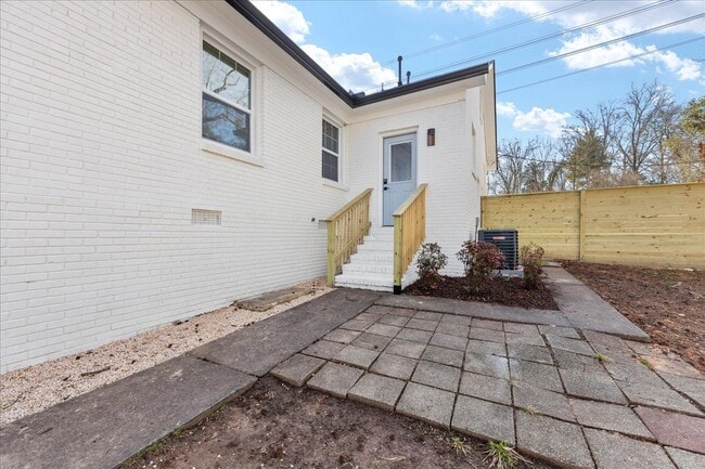 Building Photo - 4700 Walden Ct