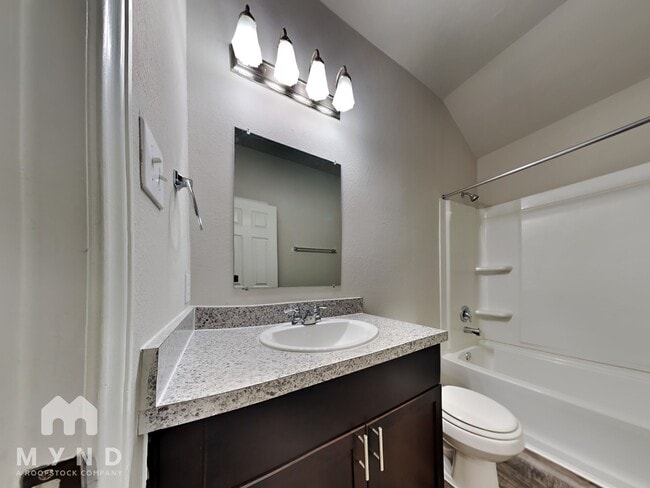 Building Photo - 9729 Cold Creek Dr