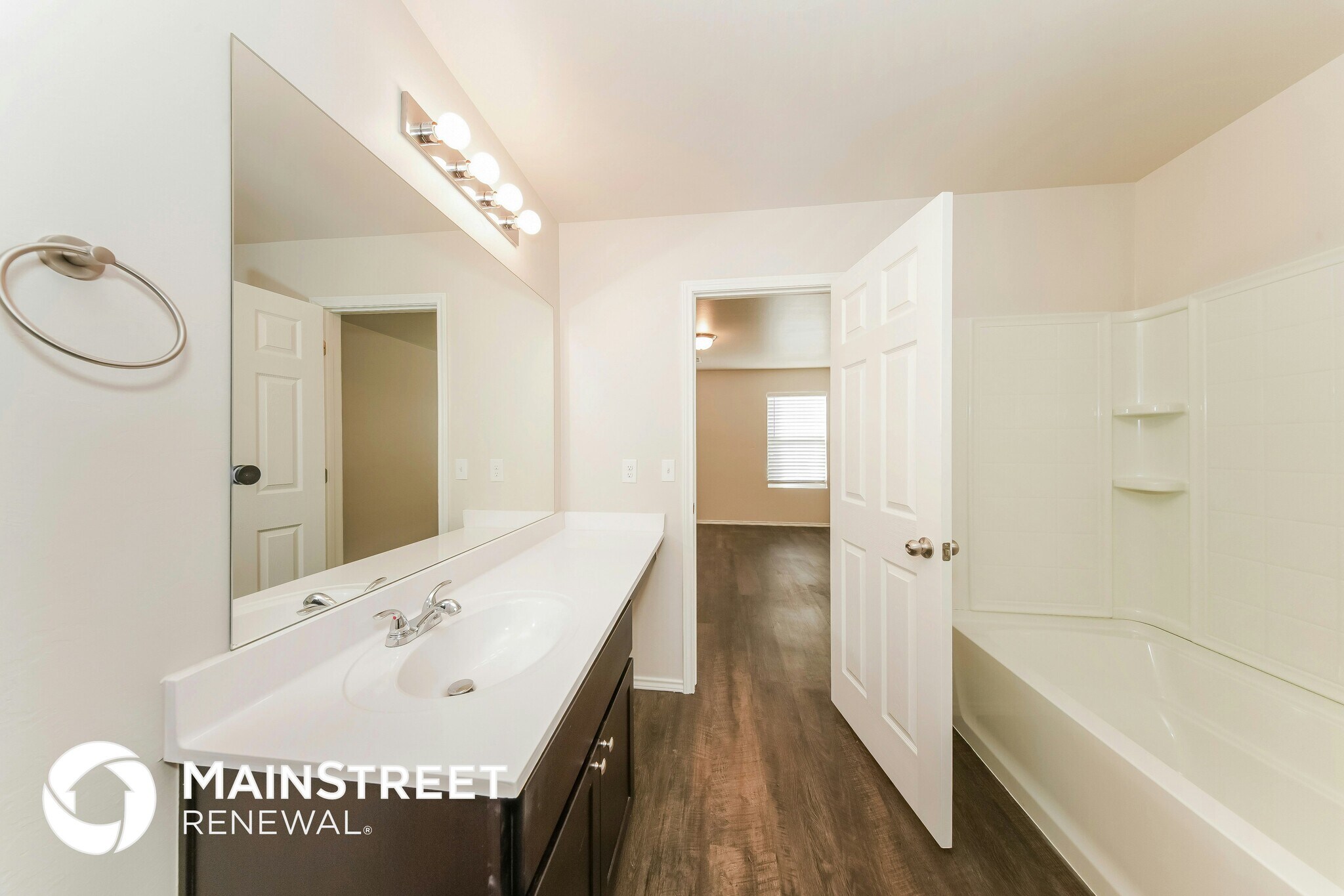 Building Photo - 10005 Blue Wing Trl