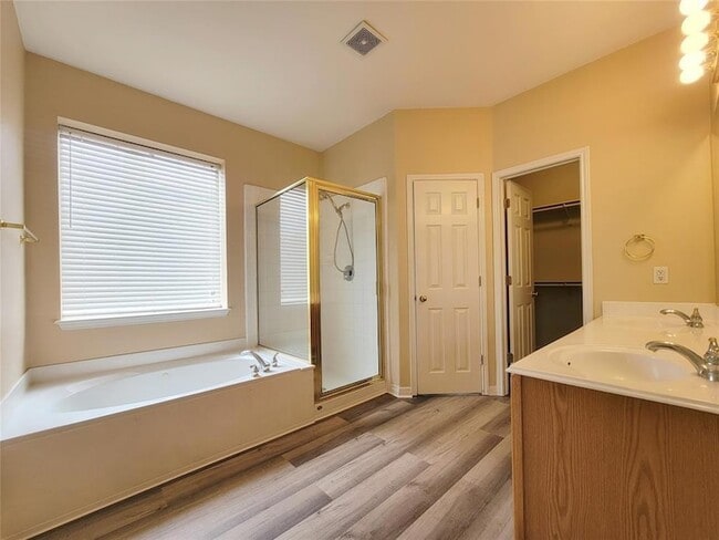 Building Photo - 6708 Kilt Ct