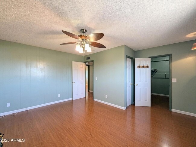 Building Photo - 4019 W San Miguel Ave