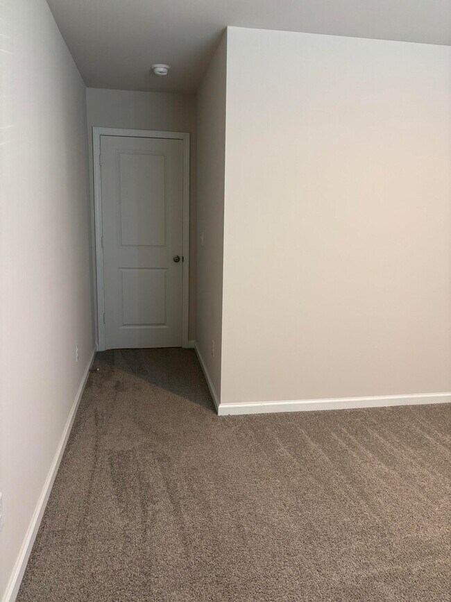 Building Photo - 1848 Lacebark Dr