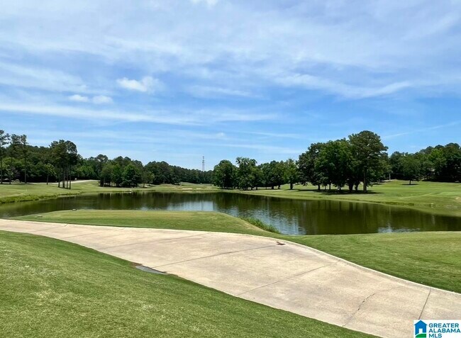 Building Photo - 1004 Medinah Dr