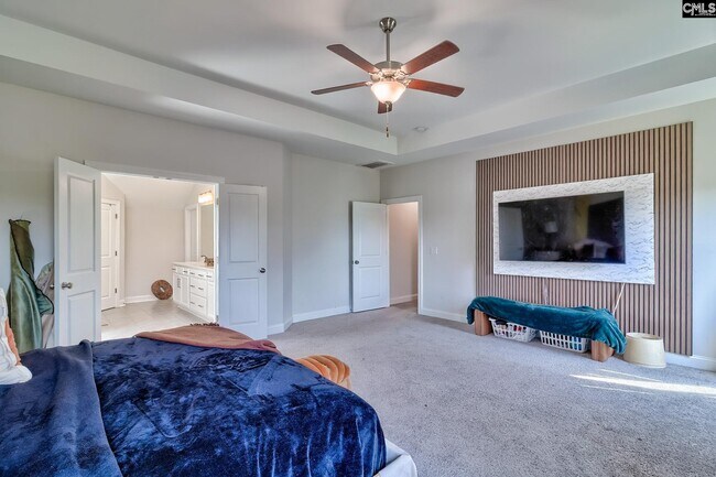 Building Photo - 558 Mahonia Rd