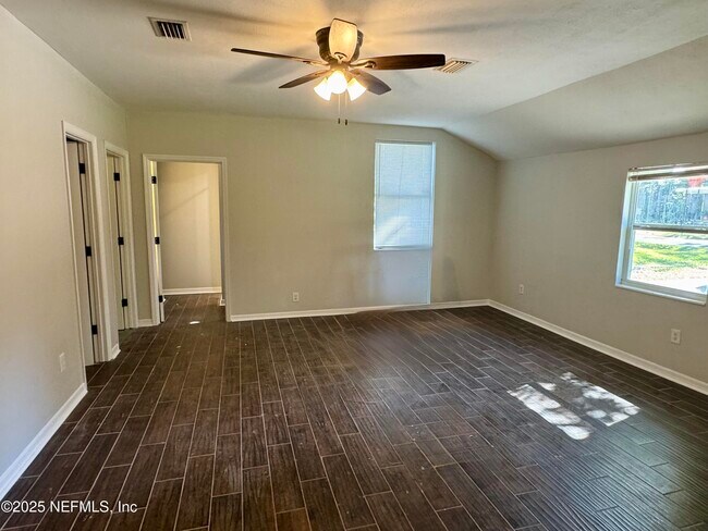 Building Photo - 4779 Shirley Ave