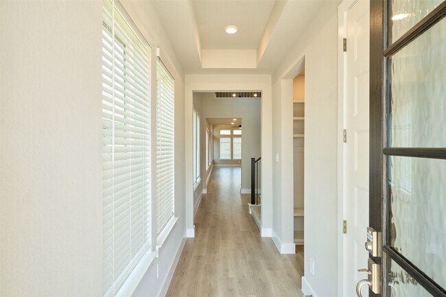 Building Photo - 20730 Open Range Ct