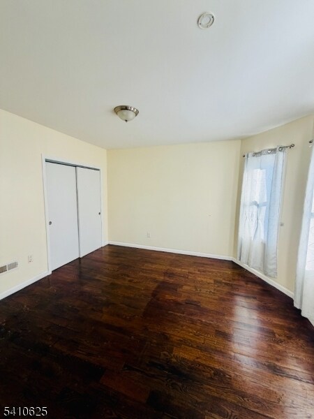 Building Photo - 7 Kling St