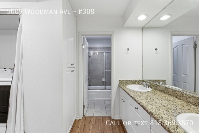 Building Photo - 5009 Woodman Ave