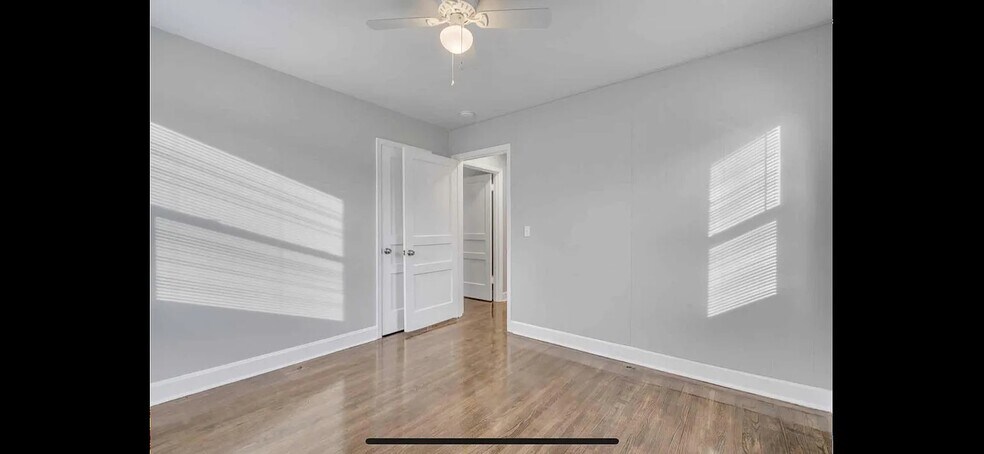 Building Photo - 2929 Teakwood Dr