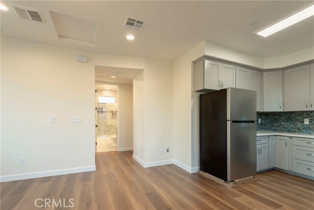 Building Photo - 5922 Encinita Ave