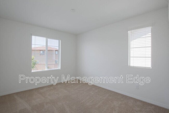 Building Photo - 30128 Bonita Spgs St