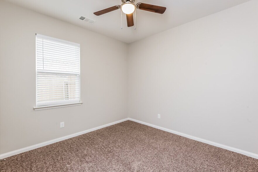 Building Photo - 6152 Obsidian Creek Dr