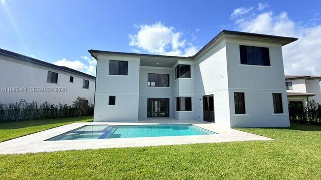 Building Photo - 19708 NE 14th Ave