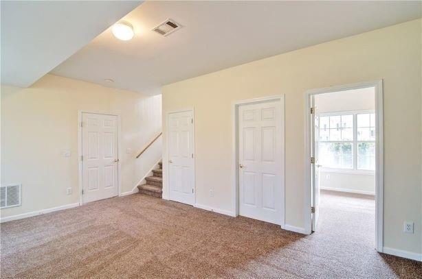 Building Photo - 3702 Autumn View Dr