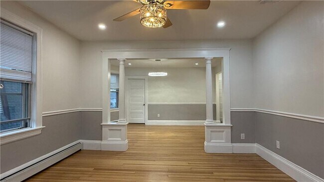 Building Photo - 80 Massasoit Ave