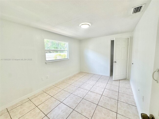 Building Photo - 7156 NW 15th Ct