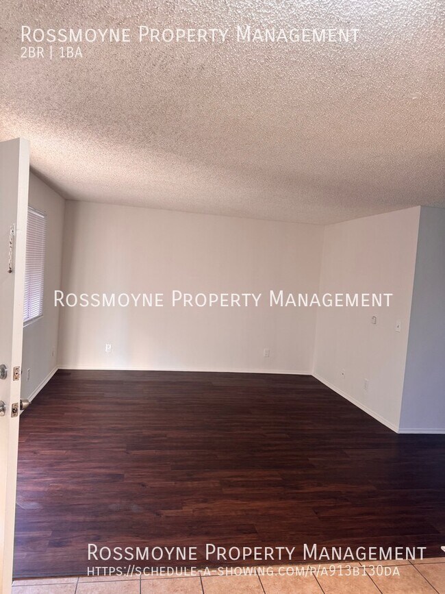 Building Photo - 10817 White St