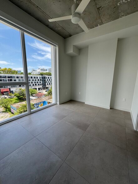 Building Photo - 160 NW 27th St