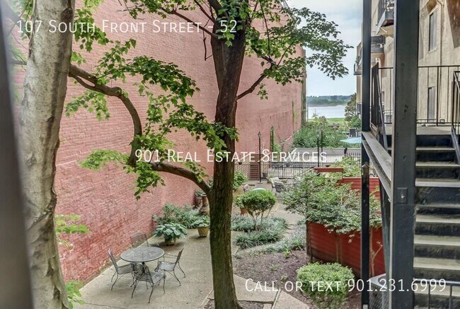 Building Photo - 107 S Front St