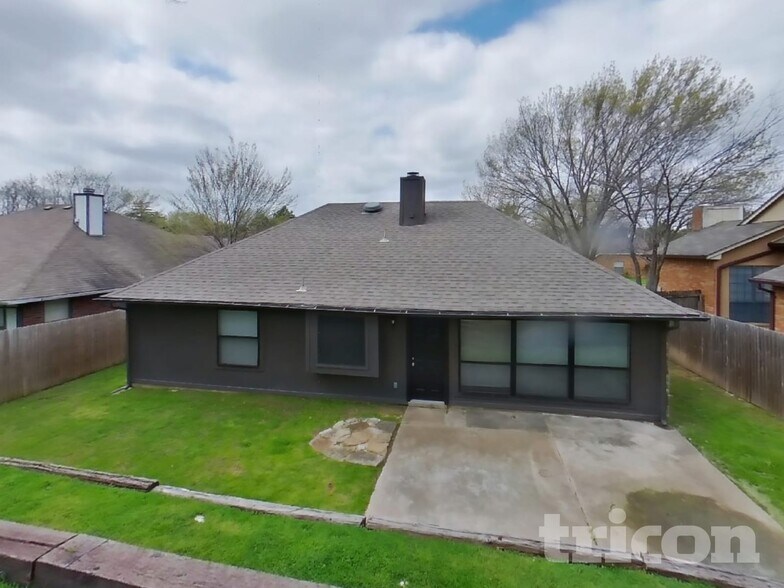 Building Photo - 6912 Rolling Crk Ln