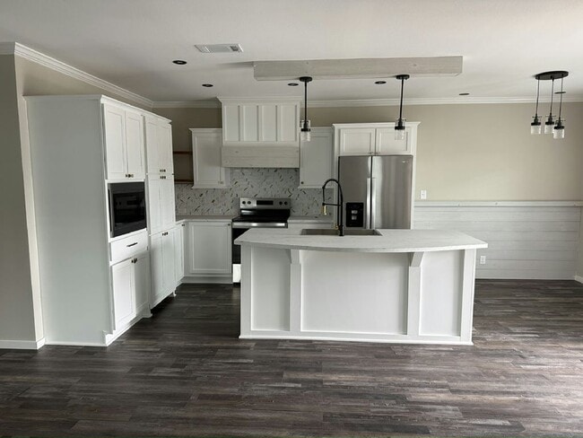 Building Photo - 3519 Campari Dr