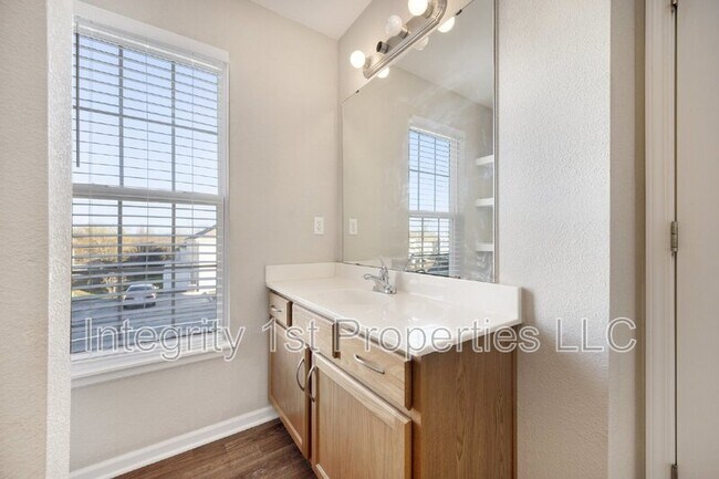 Building Photo - 5930 NW 91st Terrace