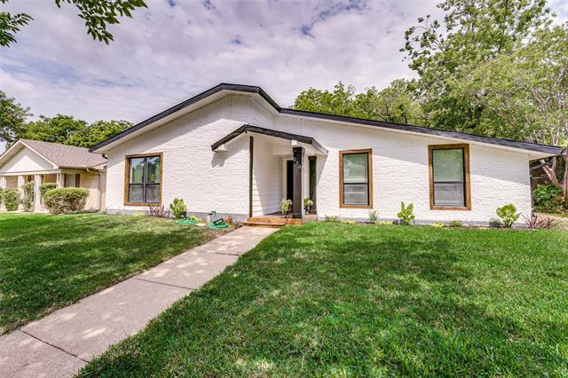Building Photo - 233 Colonel Dr