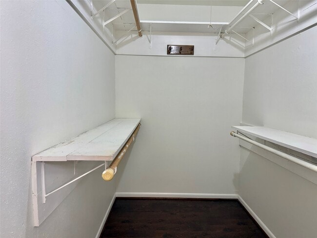 Building Photo - 2923 Cottonfield Way