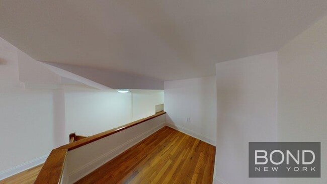 Building Photo - 1 Astor Pl