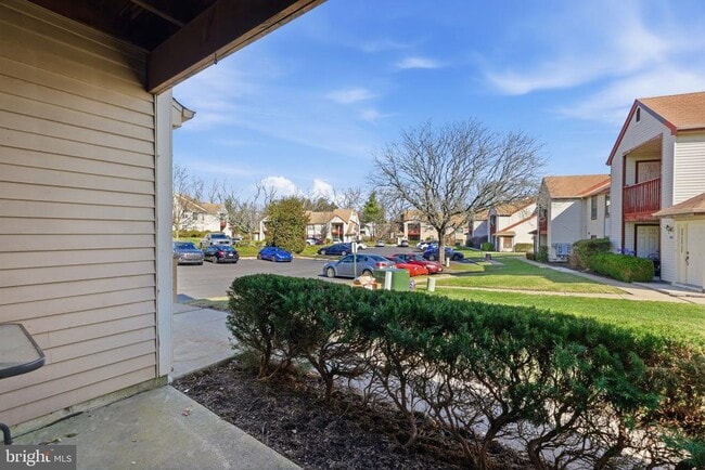 Building Photo - 2014 Barry Ct