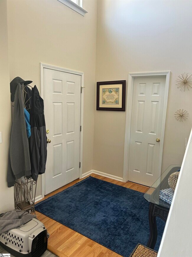 Building Photo - 110 Shelby Ct