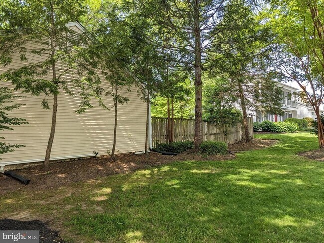 Building Photo - 4500 Stone Pine Ct