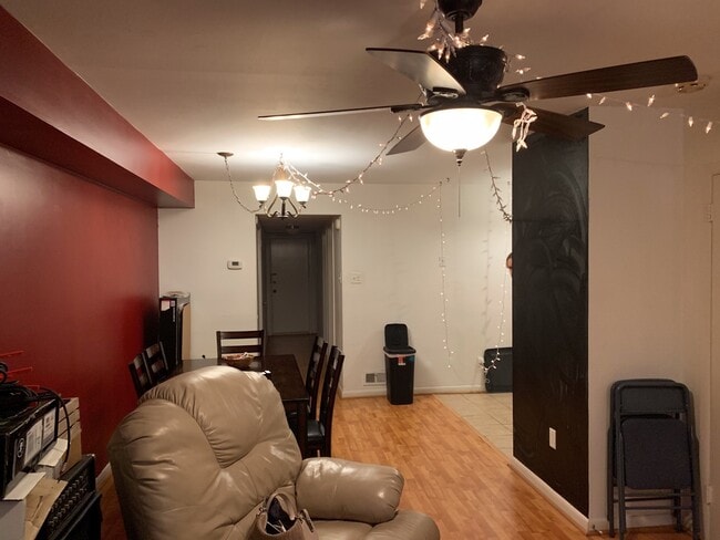 Primary Photo - 1620 Loney St