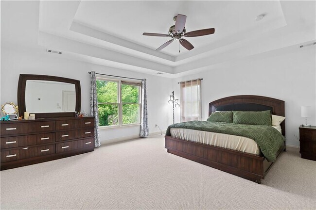 Building Photo - 8275 Majors Ridge Way