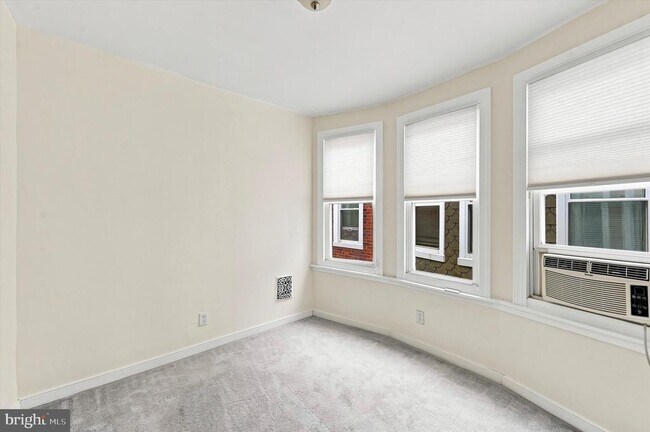 Building Photo - 5314 Osage Ave
