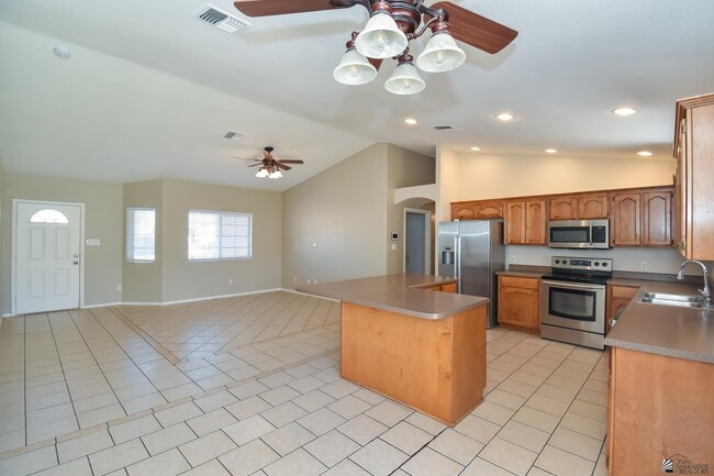 Building Photo - 9673 E 38th St