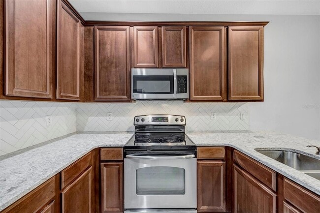 Building Photo - 6705 Holly Heath Dr