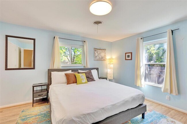 Building Photo - 3000 Mohawk Rd