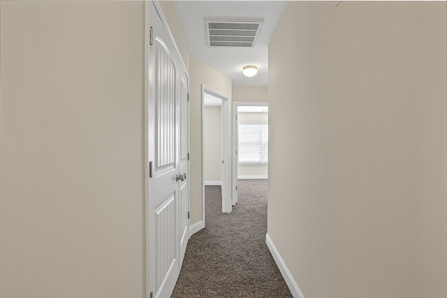 Building Photo - 190 Canyon Oak Loop