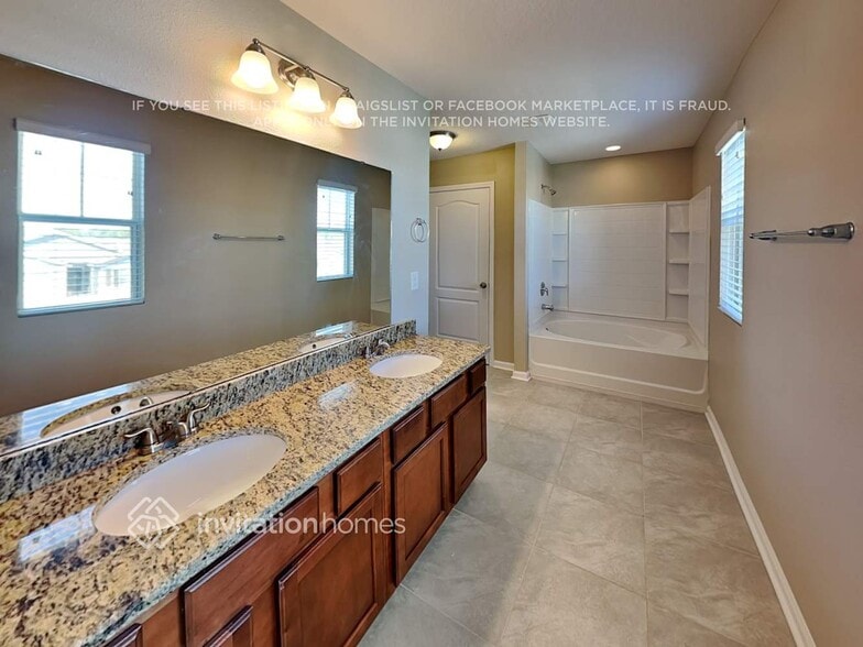 Building Photo - 3421 Canyon Falls Dr