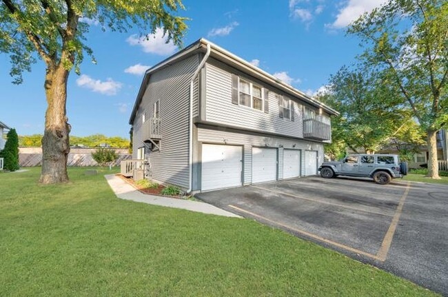 Building Photo - 234 Dakota Ct