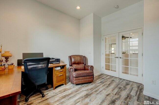 Building Photo - 4758 Soave St