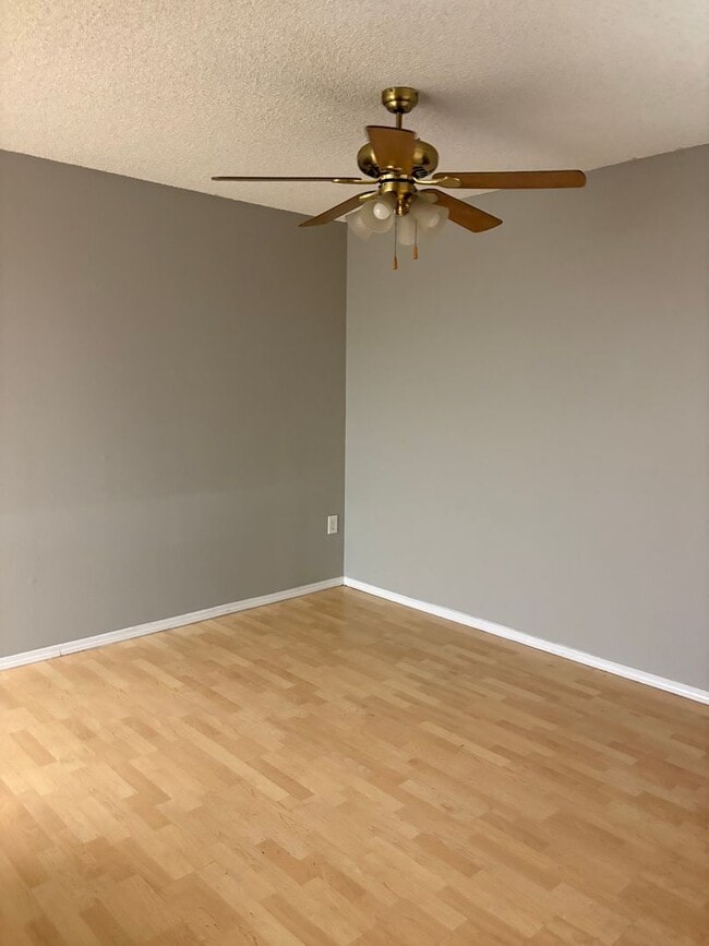 Building Photo - Updated Two Bedroom, 1.5 Bath Condo w/Fire...