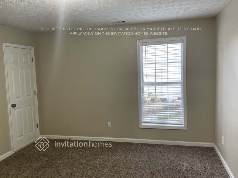 Building Photo - 650 Station View Run