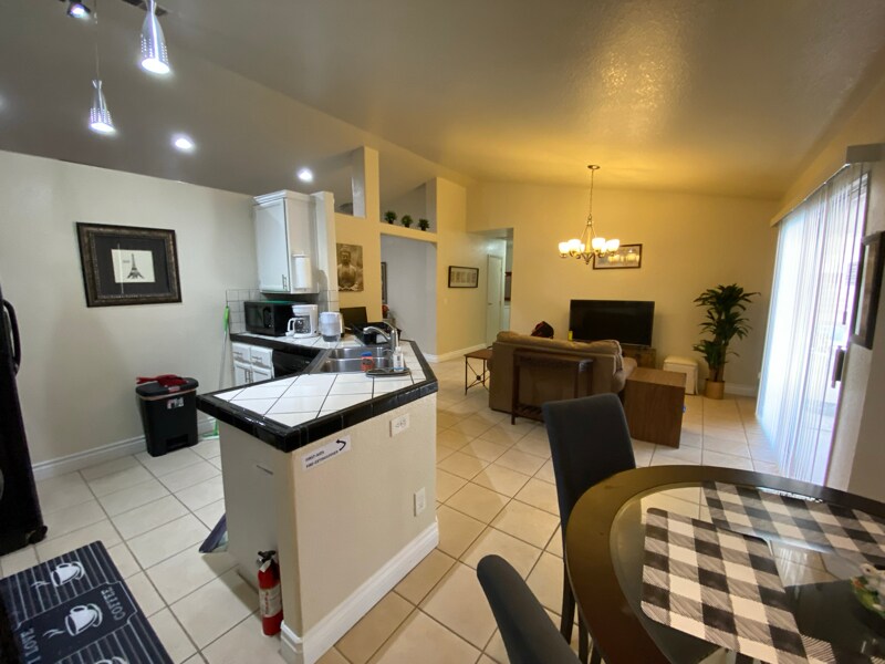 Building Photo - 741 Rocky Trail Rd