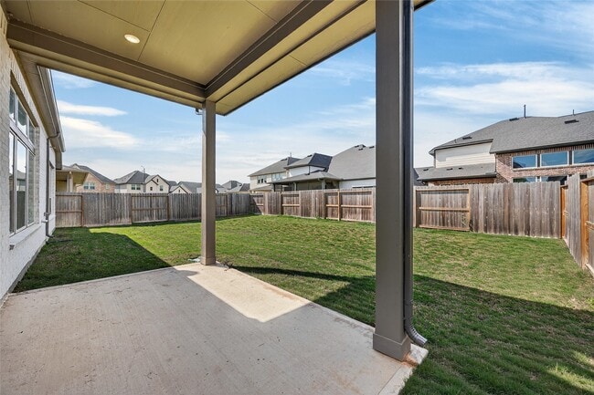 Building Photo - 32018 Crested Knl Ct