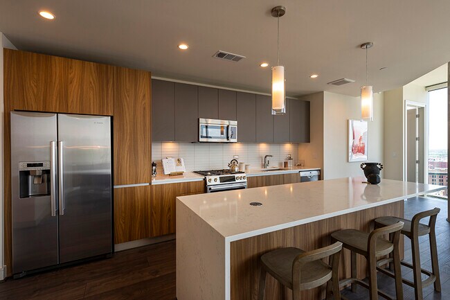 Building Photo - 2-Bedroom Haven: Luxury Living, Modern Con...