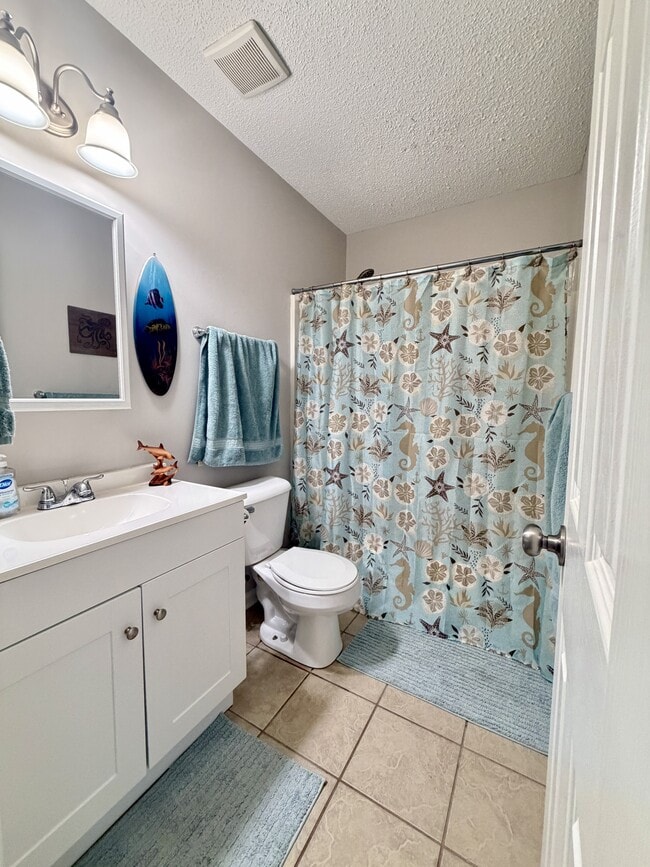 Building Photo - 159 Brenda Dr